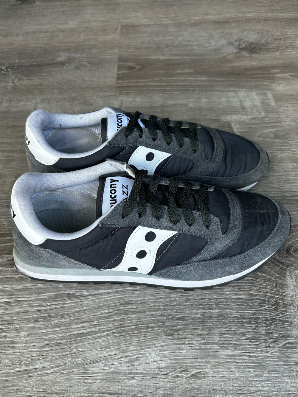 Saucony Mens Jazz Running Shoes
